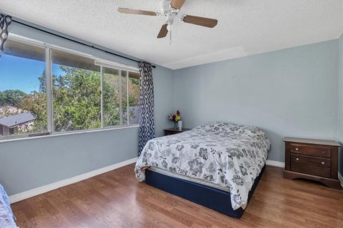 Copropriété à vendre à Tampa, Floride: 2 chambres, 99.78 m2 № 1912875 - photo 13