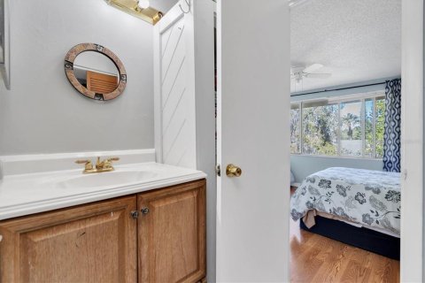 Copropriété à vendre à Tampa, Floride: 2 chambres, 99.78 m2 № 1912875 - photo 16