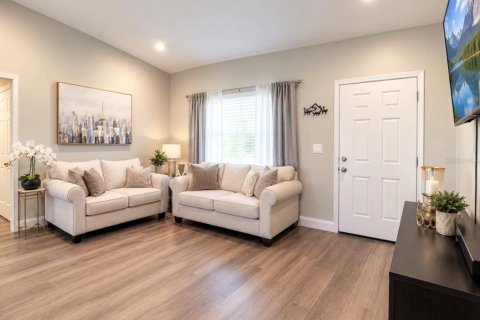 Villa ou maison à vendre à Ocala, Floride: 3 chambres, 127.09 m2 № 2409882 - photo 5