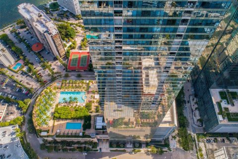 Condo in Miami, Florida, 1 bedroom  № 2420752 - photo 30