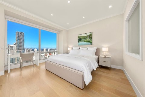 Condo in Miami, Florida, 1 bedroom  № 2420752 - photo 3