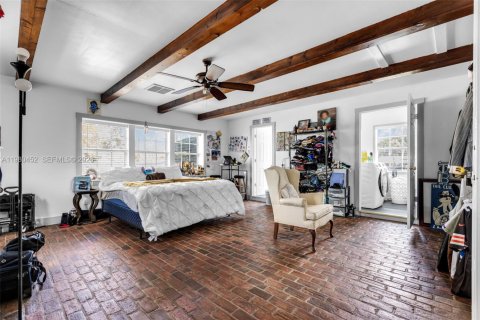 House in Winter Haven, Florida 4 bedrooms № 2043984 - photo 20