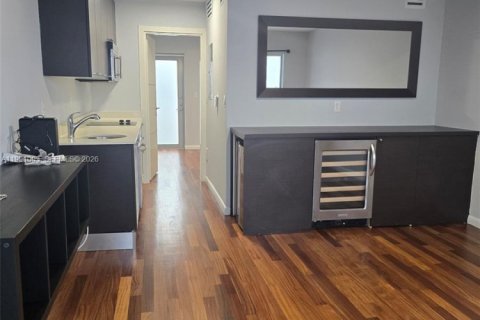 Condo in Miami Beach, Florida, 1 bedroom  № 2066858