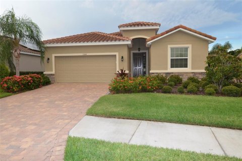 Casa en alquiler en Sarasota, Florida, 3 dormitorios, 189.61 m2 № 1803678 - foto 1