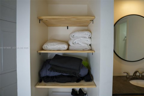 Condominio en venta en Davie, Florida, 2 dormitorios, 128.67 m2 № 2040595 - foto 22