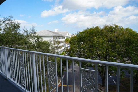 Condominio en venta en Davie, Florida, 2 dormitorios, 128.67 m2 № 2040595 - foto 5
