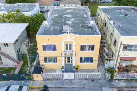 Commercial property in Miami, Florida 487.64 sq.m. № 1874802 - photo 2