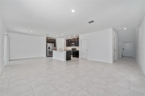 Casa en alquiler en Davenport, Florida, 4 dormitorios, 174.28 m2 № 1871143 - foto 7