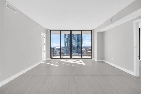 Copropriété à vendre à Saint Petersburg, Floride: 2 chambres, 124.4 m2 № 2216419 - photo 15