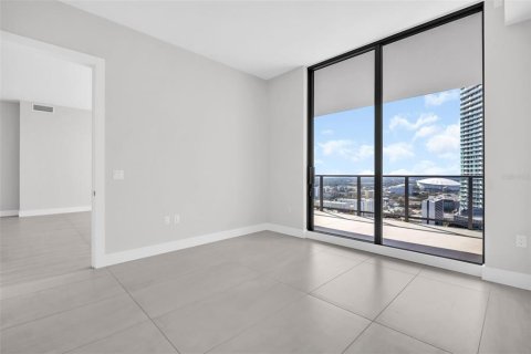 Copropriété à vendre à Saint Petersburg, Floride: 2 chambres, 124.4 m2 № 2216419 - photo 24