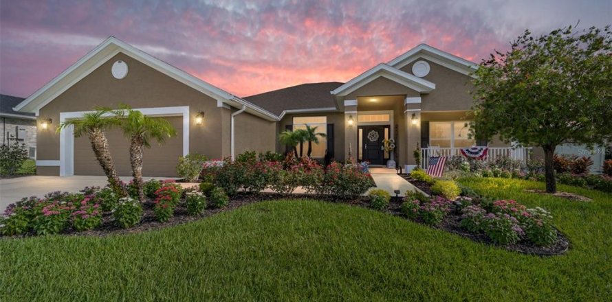 House in Ocala, Florida 4 bedrooms, 237.27 sq.m. № 2223372