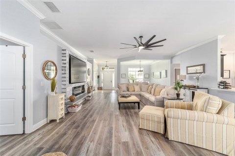 House in Ocala, Florida 4 bedrooms, 237.27 sq.m. № 2223372 - photo 4