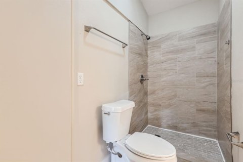Villa ou maison à vendre à DeLand, Floride: 4 chambres, 151.99 m2 № 2437143 - photo 15