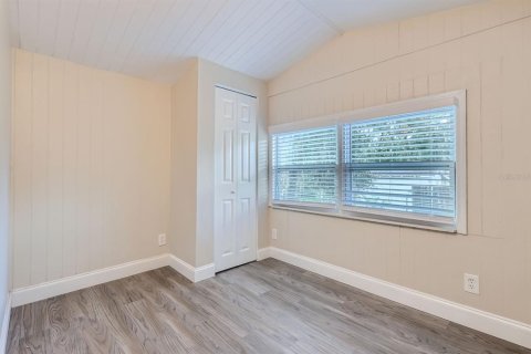 Villa ou maison à vendre à DeLand, Floride: 4 chambres, 151.99 m2 № 2437143 - photo 18