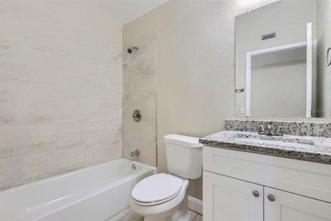 Villa ou maison à vendre à DeLand, Floride: 4 chambres, 151.99 m2 № 2437143 - photo 20