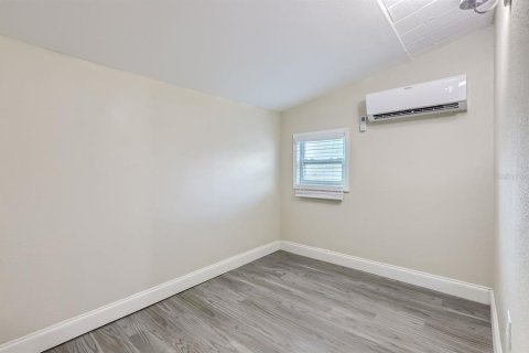 Villa ou maison à vendre à DeLand, Floride: 4 chambres, 151.99 m2 № 2437143 - photo 19