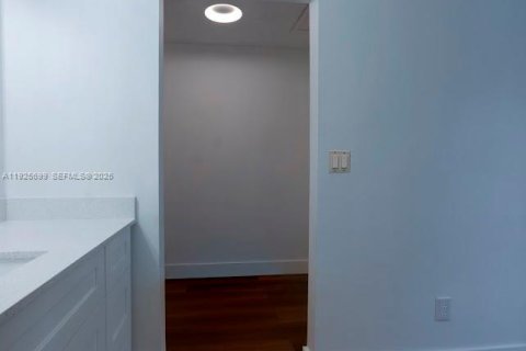 Appartement à louer à Miami, Floride: 1 chambre № 1984086 - photo 9