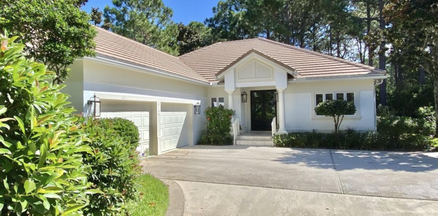 House in Miramar Beach, Florida 4 bedrooms, 229.93 sq.m. № 589904
