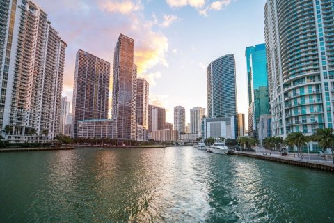 Condominio en venta en Miami, Florida, 2 dormitorios, 157.38 m2 № 1888797 - foto 1