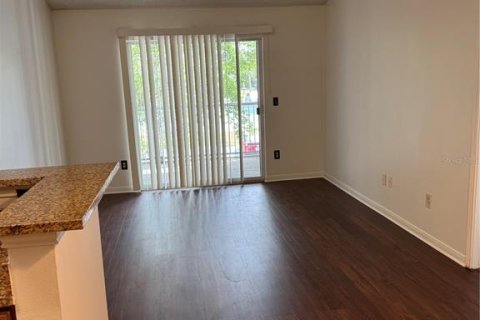 Condominio en alquiler en Lake Mary, Florida, 2 dormitorios, 83.52 m2 № 1819198 - foto 3