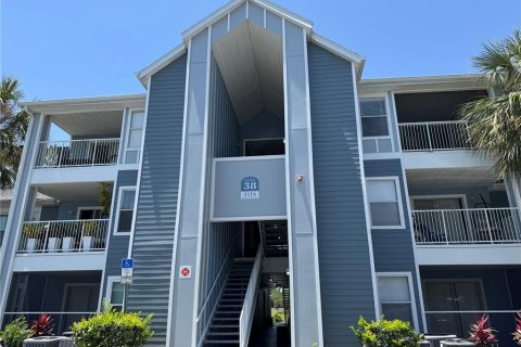 Condominio en alquiler en Lake Mary, Florida, 2 dormitorios, 83.52 m2 № 1819198 - foto 1