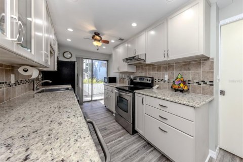 Copropriété à vendre à Venice, Floride: 2 chambres, 86.77 m2 № 2408123 - photo 7