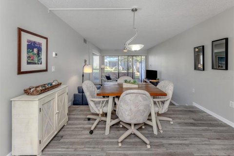 Copropriété à vendre à Venice, Floride: 2 chambres, 86.77 m2 № 2408123 - photo 5