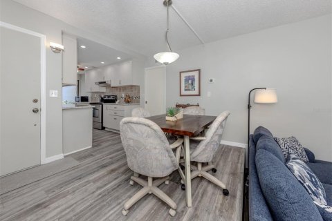 Copropriété à vendre à Venice, Floride: 2 chambres, 86.77 m2 № 2408123 - photo 3