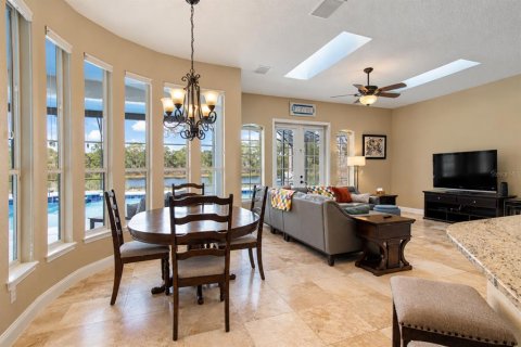 Casa en venta en Lake Mary, Florida, 4 dormitorios, 220.46 m2 № 2419876 - foto 11