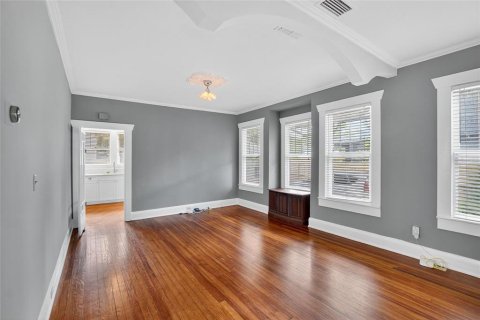 House in Tampa, Florida 2 bedrooms, 112.6 sq.m. № 1886781 - photo 4