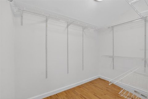 House in Tampa, Florida 2 bedrooms, 112.6 sq.m. № 1886781 - photo 14