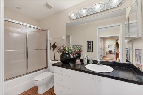 House in Palmetto, Florida 3 bedrooms, 138.15 sq.m. № 1733349 - photo 20