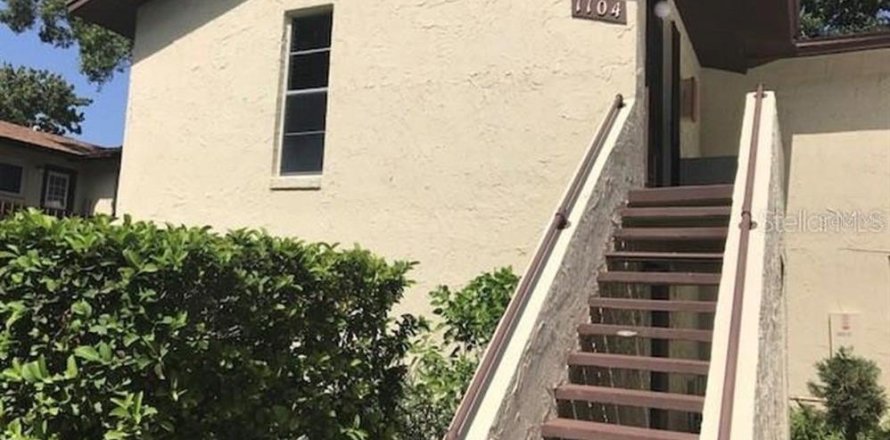Condo in Largo, Florida, 2 bedrooms  № 2216680