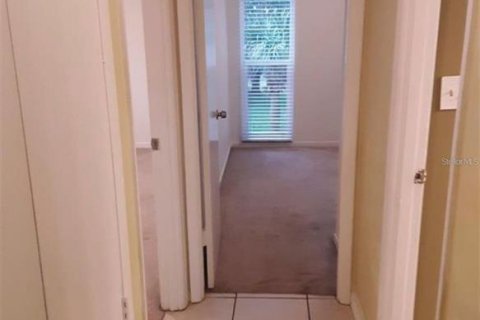 Condo in Largo, Florida, 2 bedrooms  № 2216680 - photo 21