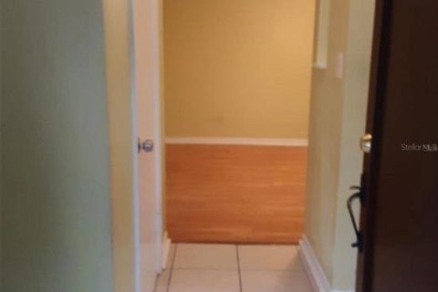 Condo in Largo, Florida, 2 bedrooms  № 2216680 - photo 15
