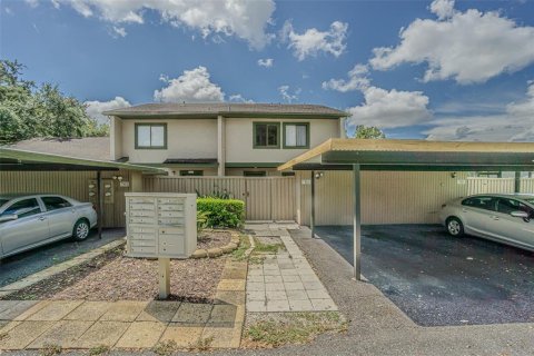 Adosado en venta en Temple Terrace, Florida, 3 dormitorios, 142.88 m2 № 1895121 - foto 2