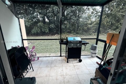 Снять в аренду кондоминиум в Майами, Флорида 1 спальня, 63.17м2, № 1990676 - фото 8