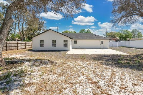 House in Deltona, Florida 3 bedrooms, 154.78 sq.m. № 1613042 - photo 26