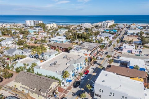 Propiedad comercial en venta en New Smyrna Beach, Florida, 105.91 m2 № 1722809 - foto 21