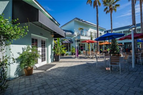 Propiedad comercial en venta en New Smyrna Beach, Florida, 105.91 m2 № 1722809 - foto 4