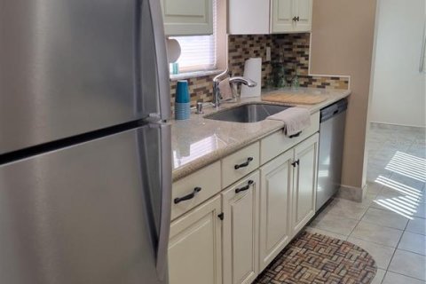 Condominio en venta en Saint Petersburg, Florida, 2 dormitorios, 110.09 m2 № 1723067 - foto 10