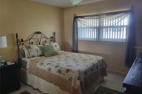 Condominio en venta en Saint Petersburg, Florida, 2 dormitorios, 110.09 m2 № 1723067 - foto 27