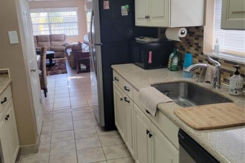 Condominio en venta en Saint Petersburg, Florida, 2 dormitorios, 110.09 m2 № 1723067 - foto 9