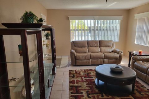 Condominio en venta en Saint Petersburg, Florida, 2 dormitorios, 110.09 m2 № 1723067 - foto 22