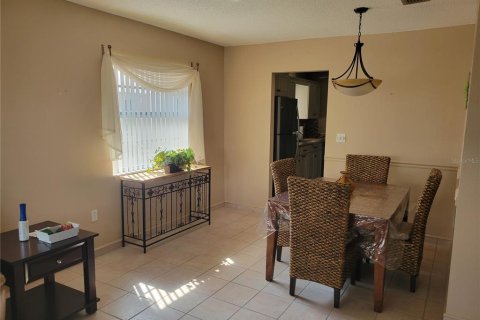 Condominio en venta en Saint Petersburg, Florida, 2 dormitorios, 110.09 m2 № 1723067 - foto 5