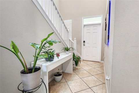 House in Brandon, Florida 5 bedrooms, 230.96 sq.m. № 2102517 - photo 10