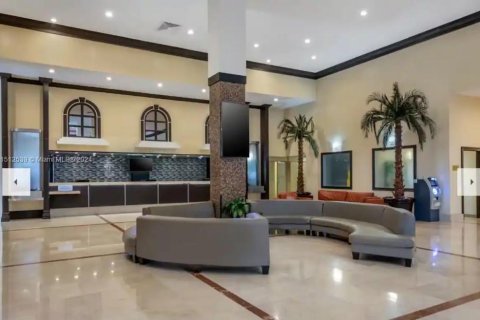 Купить кондоминиум в Санни-Айлс-Бич, Флорида 33.44м2, № 2014286 - фото 9