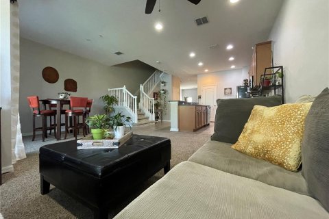 Condo in Winter Park, Florida, 3 bedrooms № 2097477 - photo 16