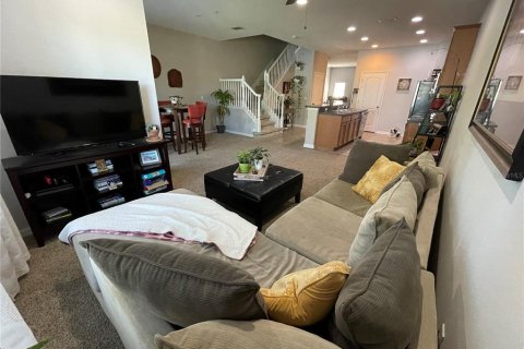 Condo in Winter Park, Florida, 3 bedrooms № 2097477 - photo 18