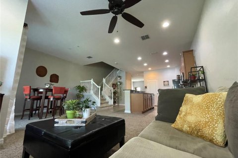 Condo in Winter Park, Florida, 3 bedrooms № 2097477 - photo 17